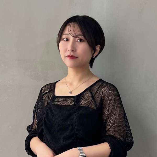 La fith hair lino 三宮店【ラフィス ヘアー リノ サンノミヤテン】のスタッフ紹介。徳永 リアン