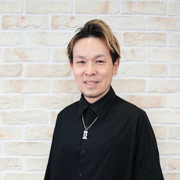 VISAGE join【ヴィサージュ ジョイン】【ヴィサージュ ジョイン】のスタッフ紹介。TAKAHIRO