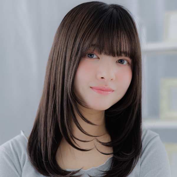 艶感ストレートロングレイヤーくすみカラー くすみベージュ