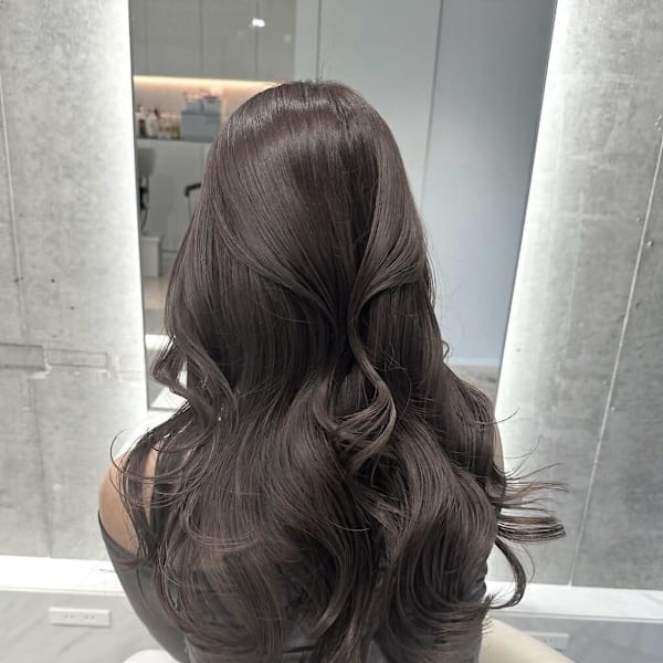 *透けグレージュくびれヘアレイヤ―*美髪【Zina博多】