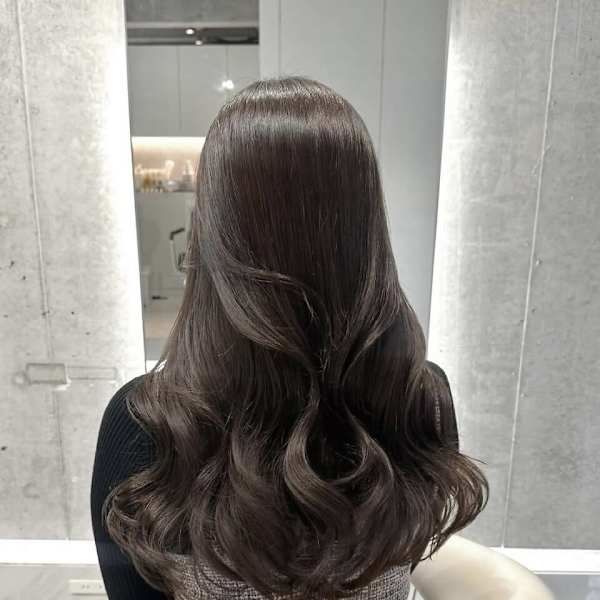髪質改善＊グレージュロングくびれヘア＊美髪【Zina博多】