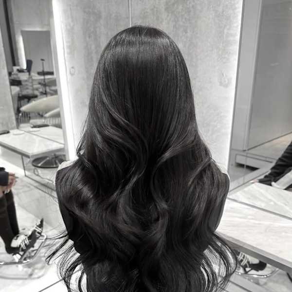 ＊毛先内巻きくびれヘアスタイリング＊【Zina博多】