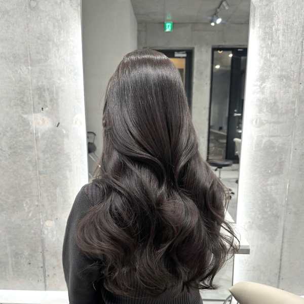 髪質改善*グレージュウェーブくびれヘア*美髪【Zina】