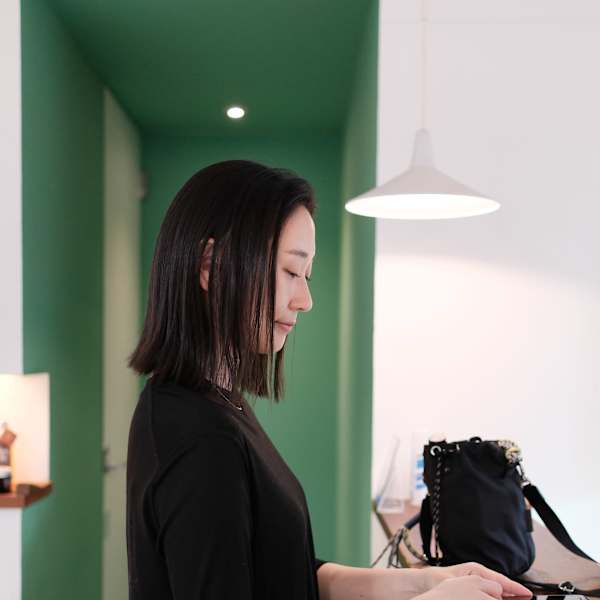 ミディアムボブ×暗髪ブラウン|ananda