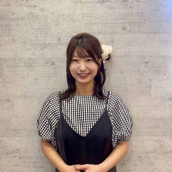 CLOE by LUVISM 三条2号店【クロエバイラヴィズム サンジョウニゴウテン】のスタッフ紹介。近藤 里菜