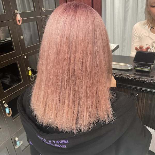 ピンクベージュ【錦糸町北口】ayaka