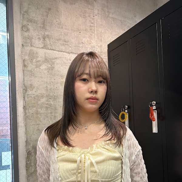 グレージュカラー