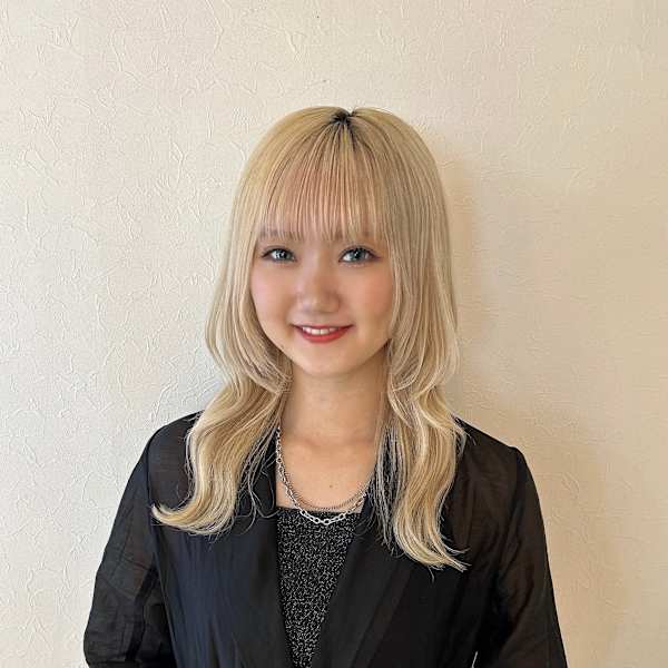 tocca hair&treatment 赤羽駅東口店【トッカ ヘアーアンドトリートメント】のスタッフ紹介。Ayana