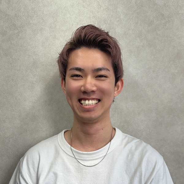 tocca hair&treatment 天王寺店【トッカ ヘアアンドトリートメント テンノウジテン】のスタッフ紹介。KENTA