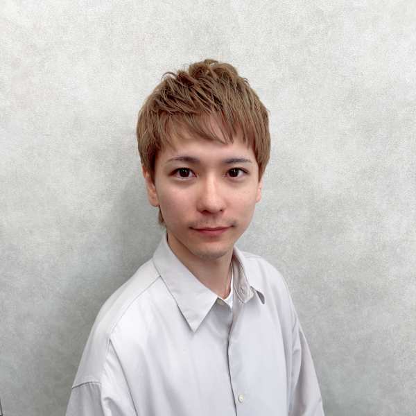 tocca hair&treatment 天王寺店【トッカ ヘアアンドトリートメント テンノウジテン】のスタッフ紹介。RYOYA