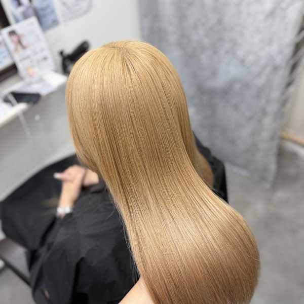 ブロンドベージュ