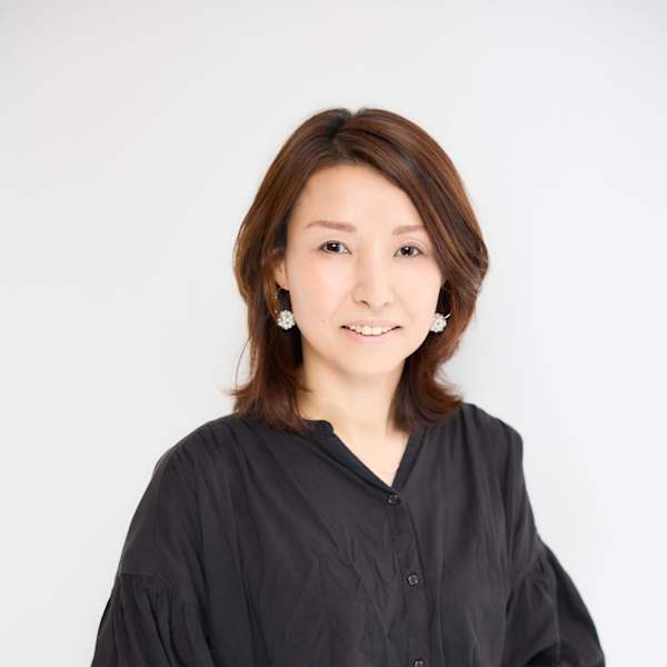矢島美容室 荻窪店【ヤジマビヨウシツ オギクボテン】のスタッフ紹介。上者 綾子