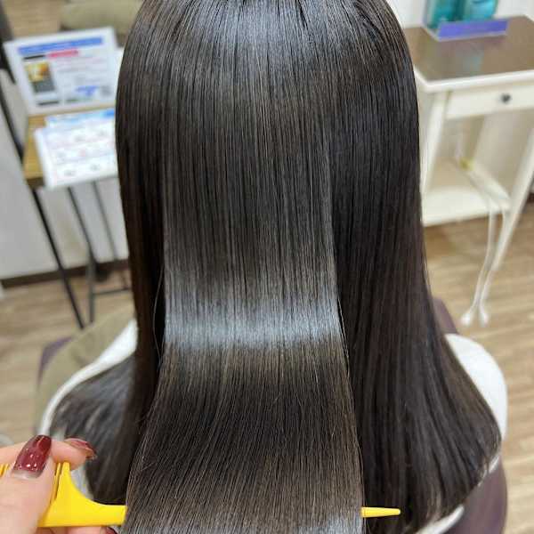 セミロング／縮毛矯正