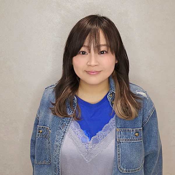 HAIR & MAKE EARTH 札幌駅前店【ヘアメイクアース サッポロエキマエテン】のスタッフ紹介。竹内　実咲