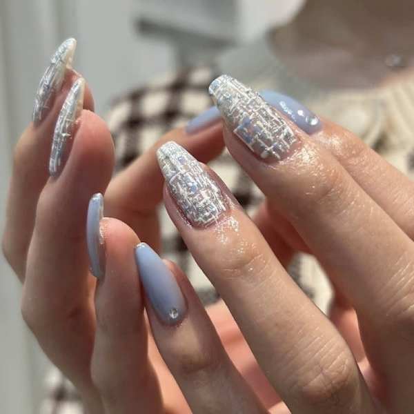 Zina 博多 髪質改善＆トリートメント＆艶髪【ジーナハカタ カミシツカイゼン トリートメント ツヤガミ】のスタッフ紹介。Zina ネイル