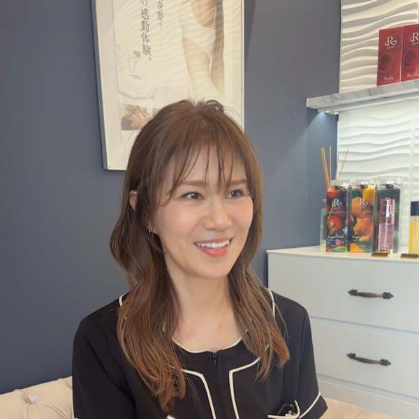 ハーブピーリング専門店LINON【ハーブピーリングセンモンテンリノン】のスタッフ紹介。マスタニ カヨコ