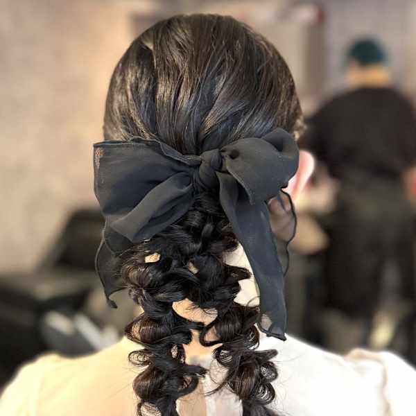 《鈴木茉奈》ツイン編みおろし/お呼ばれヘア/結婚式