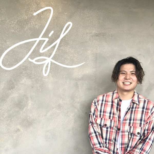 JiL【ジル】【ジル】のスタッフ紹介。三好 一生