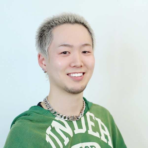 LIPPS hair 仙台ロフト【リップスヘアー】【リップスヘアー センダイ ロフト】のスタッフ紹介。TAKAKI