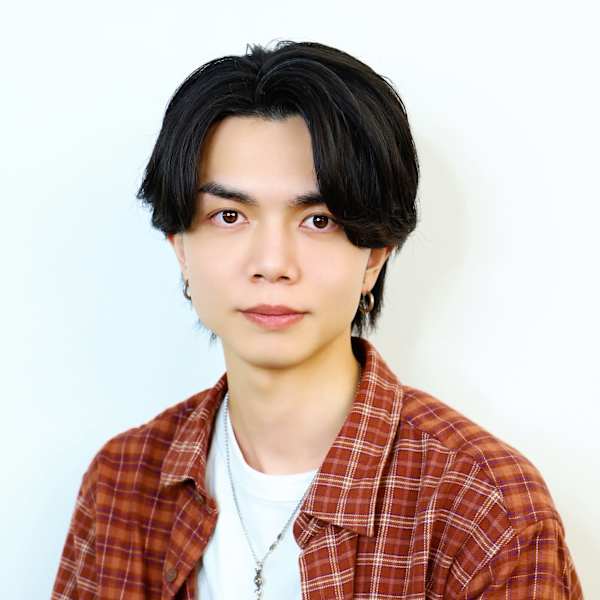 LIPPS hair 仙台ロフト【リップスヘアー】【リップスヘアー センダイ ロフト】のスタッフ紹介。渡邊 翔