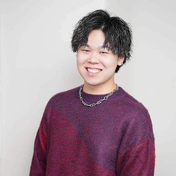 LIPPS hair 自由が丘【リップスヘアー】【リップスヘアー ジユウガオカ】のスタッフ紹介。阿部 悠太