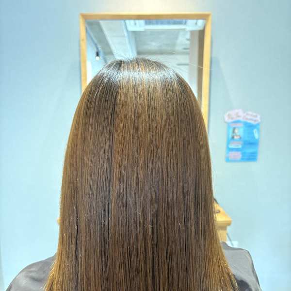 美髪矯正(縮毛矯正)髪質改善|半個室型美容室 Sourire 西大分店