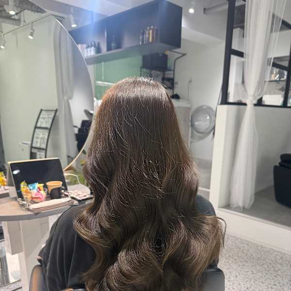 【MIHO】オリーブベージュ|Lumo