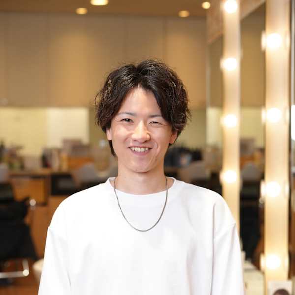UNIX 赤羽店【ユニックス アカバネテン】のスタッフ紹介。佐藤 光樹