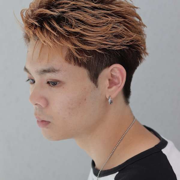 スパイキーフェザー