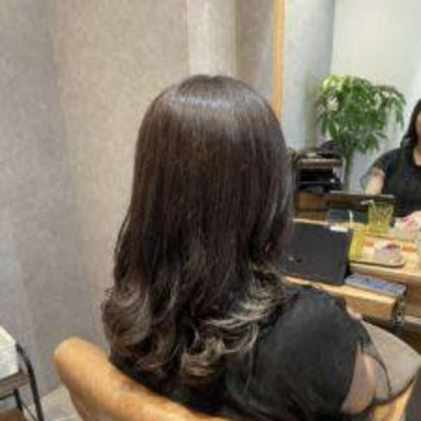 ♪アッシュグレー♪|半個室型美容室 Sourire 西新店