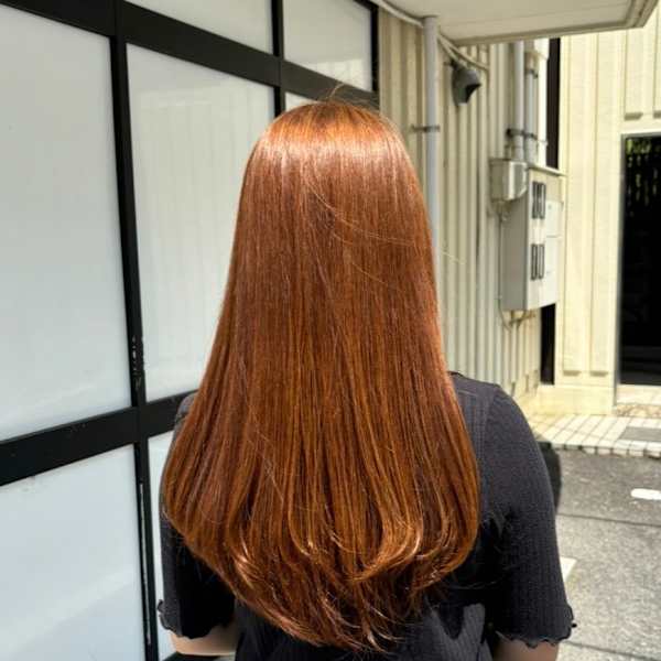 オレンジブラウン×レイヤーカット|Hairsβ