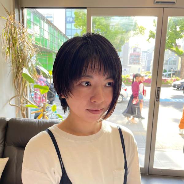 アシンメトリーショート