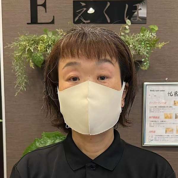 Body Care Salon えくぼ ハーバーランド店【ボディケアサロンエクボ ハーバーランドテン】のスタッフ紹介。フクモリ アユミ