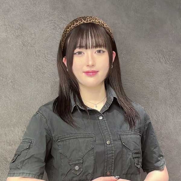 KAINO 光明池店【カイノ コウミョウイケテン】のスタッフ紹介。関谷 李咲