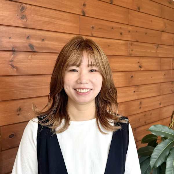 HEARTS hair's 上安店【ハーツヘアーズ カミヤステン】のスタッフ紹介。木原 唯加