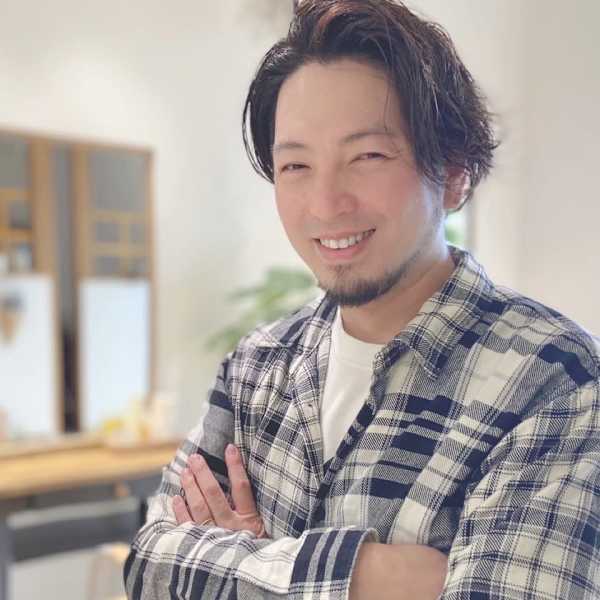 ainee【アイニー】のスタッフ紹介。新谷 英治