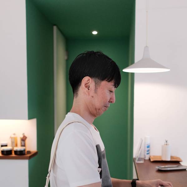 大人メンズヘア！刈り上げとナチュラルな２ブロック|ananda