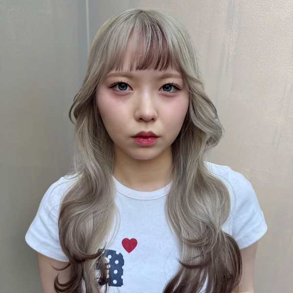 裾カラー ミルクティーベージュ 顔周りレイヤー ハイトーン |Lauren¶de並木坂店【髪質改善/カラー】