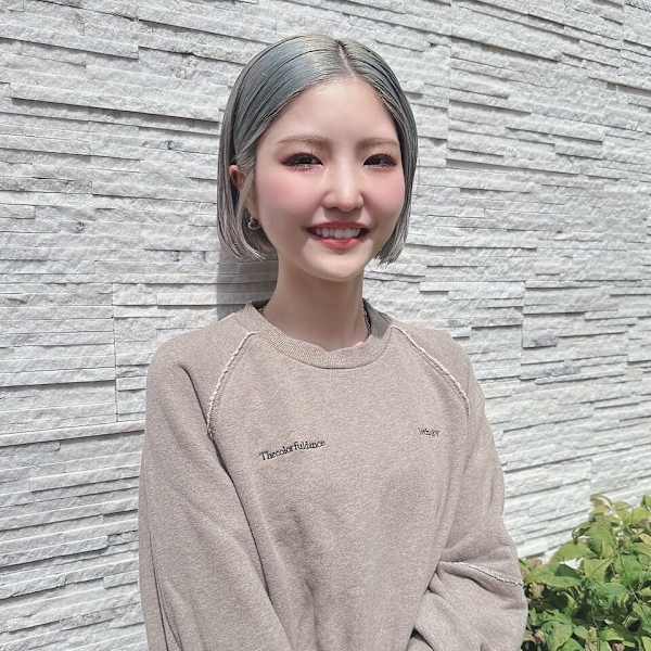 【ヘアケア特化型サロン】newi 京橋【ネウィ】【ヘアケアトッカガタサロン ネウィ キョウバシ】のスタッフ紹介。yoko