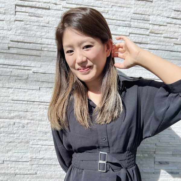 【ヘアケア特化型サロン】newi 京橋【ネウィ】【ヘアケアトッカガタサロン ネウィ キョウバシ】のスタッフ紹介。risa