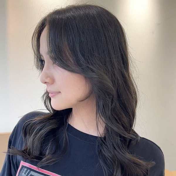髪質改善*黒髪パーマくびれヘアロング*美髪【Zina難波】