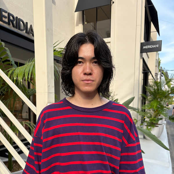 ステップボーンカットメンズヘア/センターパート/メンズボブ