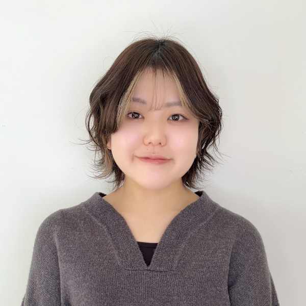 ATTRICE 昭和店【アトリーチェ】のスタッフ紹介。田中りほ
