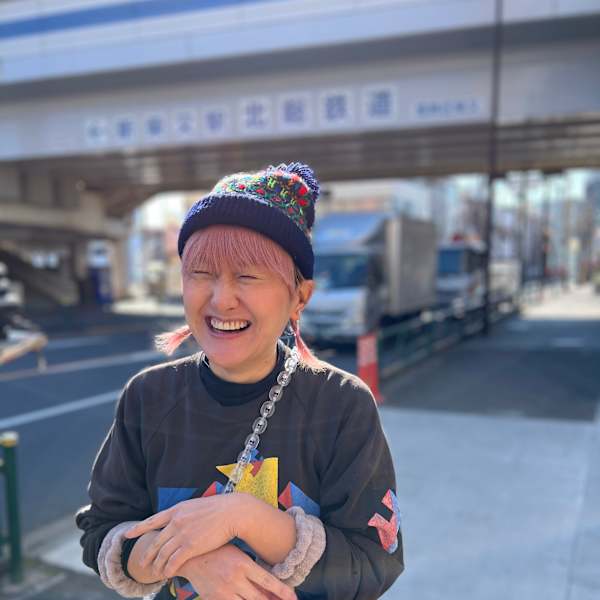 and-B【アンドビー】のスタッフ紹介。あゆみ