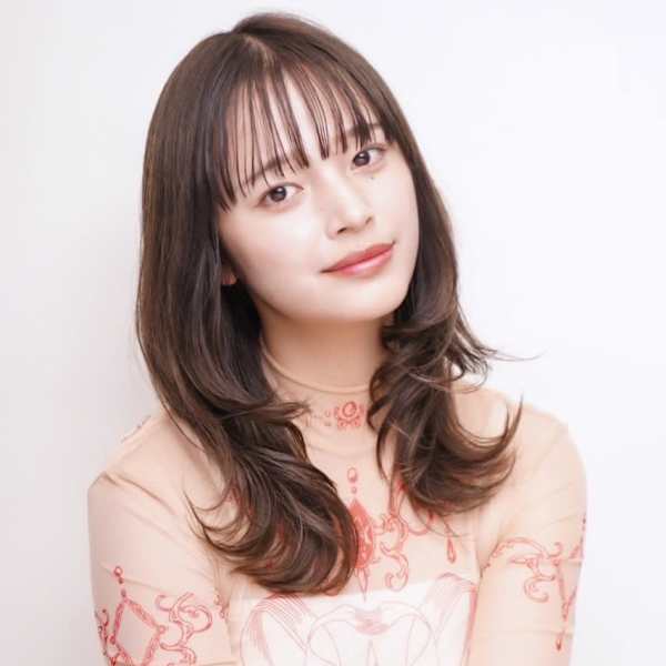 ベージュカラー レイヤーカット セミロング 髪質改善|髪質改善 SEPT. 天神大名