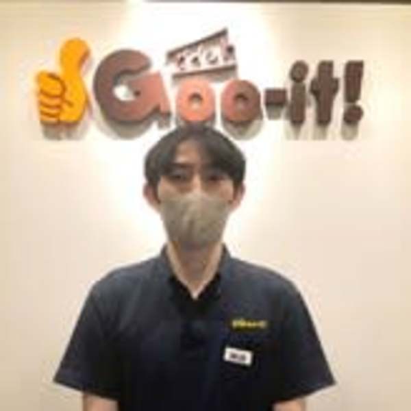 Goo-it! 新宿御苑店【グイット シンジュクギョエンテン】のスタッフ紹介。カンダ