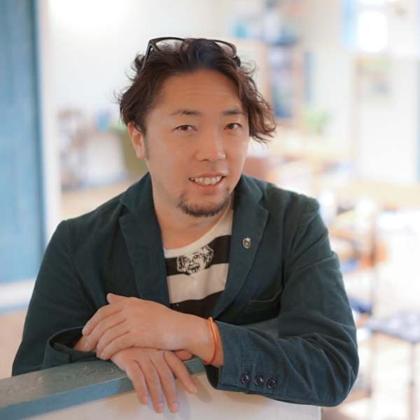 ao.tokyo 二子玉川美容室【アオトーキョー フタコタマガワビヨウシツ】のスタッフ紹介。伊澤 善信