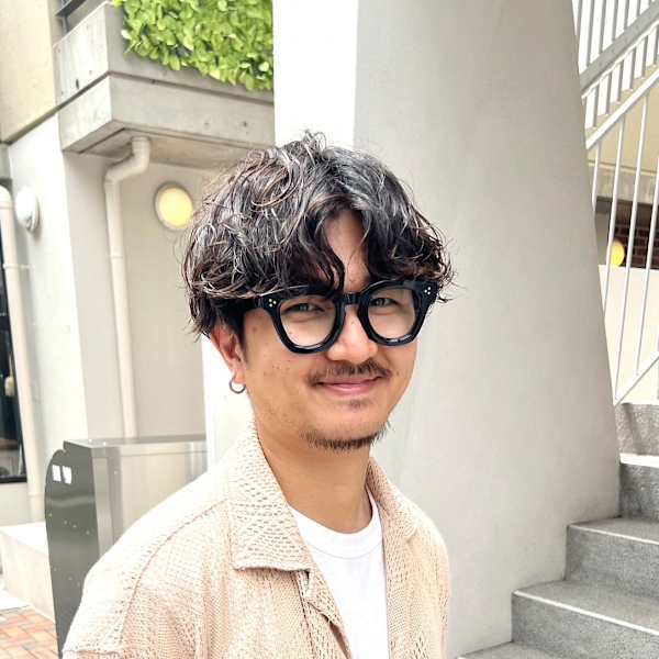 yoyo【ヨヨ】のスタッフ紹介。岡本瑞貴