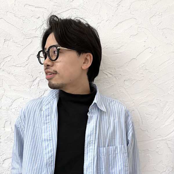 AUTHEN.HAIR【オーセンヘアー】のスタッフ紹介。佐々木 俊輔
