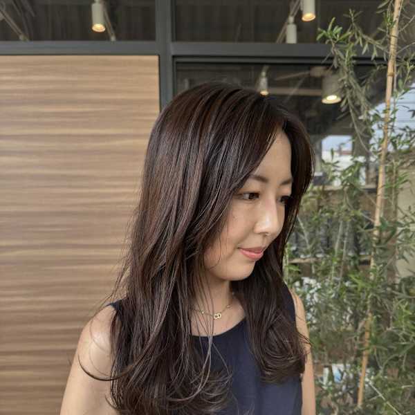 軽めのレイヤースタイル